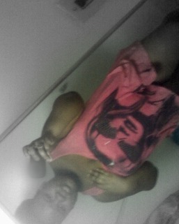 YEA IT SHORTZ HEA TAKIN OVA THE LIL NO BOOTY PANCAKE BUTT JUDY BIO .. YEA ITS J.O.E DATS THE LIL SNAGGERBOO & SHE AINT GOIN NO WHERE NO TIME SOON {5♥9♥11} ^_^