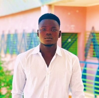 BasileAlla12921's profile picture. Je suis un riche qui n'a pas d'argent