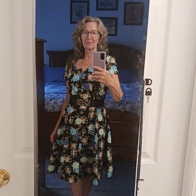 Mybrough's profile picture. I believe in America first. Christian. Republican all my life but if GOP doesn't step up I might go independent or even libertarian. I don't answer DMs