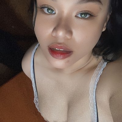 bbwasiafeet's profile picture. 23 | 5’0 | Brat Queen | 👻: bbwasiafeet