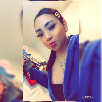 Instagram:Lizzycastillo01|🇺🇸🇲🇽|24|👑🍃💨 Tŕušť nøbøďy🚫Real as B*tch💋💅