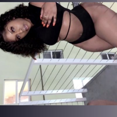 If not me.. then who? 🤭. The Boys Mom 🧑🧑🧒🧒💙 RIP vazzzy🙏🏾