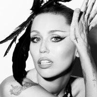 Miley Cyrus Noticias (@noticiassmilers) 's Twitter Profile