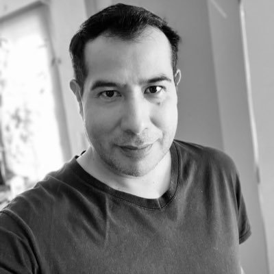 Ex Futbolista | Atlantista | Programador | Backend| Full Stack |Diseñador Digital |Escritor | Fotógrafo