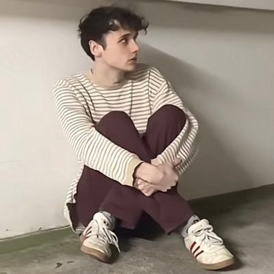 famoussatire's profile picture. 