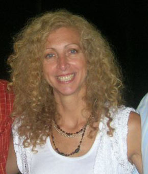 LauraNickel's profile picture. Ingeniera agrónoma https://t.co/KbuHR1u3tN Estoy de paso, vivo curiosa y aventurera, tengo el alma poeta...