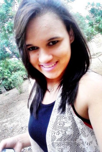 Eu não me importo com o que os outros pensam sobre o que eu faço, mas eu me importo muito com o que eu penso sobre o que eu faço. Isso é caráter.
 Theodore