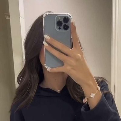مهتمه بالجمال والعناية والاهتمام وكل شيء جديد بعالم الفاشن 🌸💄للتواصل: https://t.co/jUI8bqgrz0