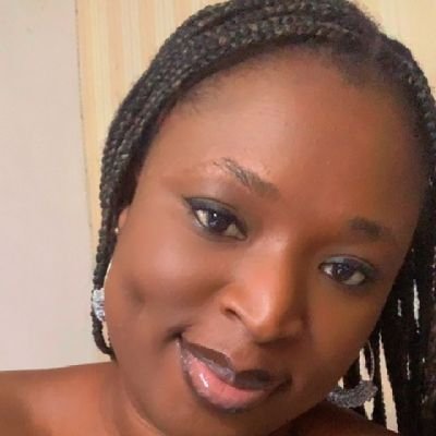 OlufadejiJ's profile picture. ❤️ & 💡