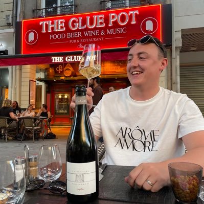 Changing the face of Champagne in the UK. Revitalising wine lists through our exclusive Grower Champagne portfolio! #ChampagneRedefined #DeuxSix 🍾 👊