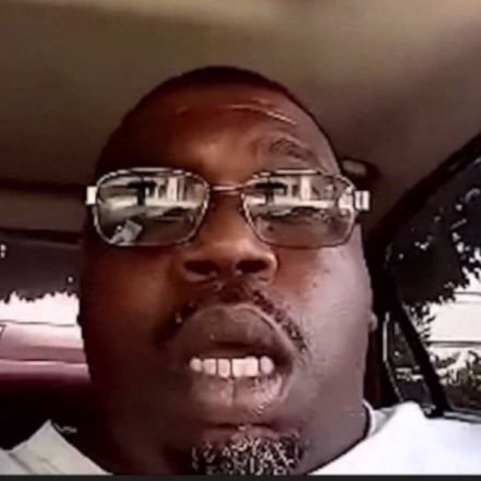 LeroLeor52124's profile picture. 