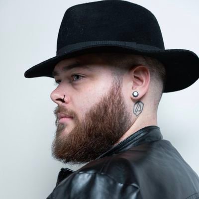 rjscott94's profile picture. #actor #indigenous #afn 🟢🟤
represented by: da Costa Talent Management 
https://t.co/VUl1A5tMXs