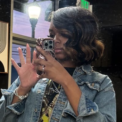 DESSI ᥫ᭡ Profile
