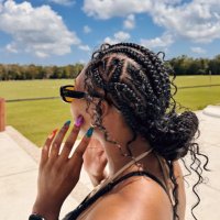 🤸🏽‍♀️chlo (@yungchlo_) 's Twitter Profile Photo