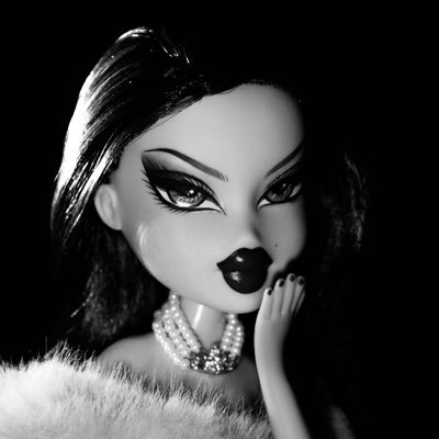 8m1mi8's profile picture. 🇱🇧