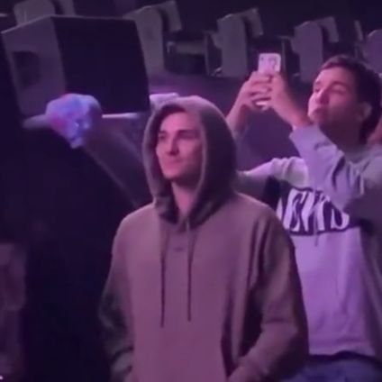 Entrerivers's profile picture. because?