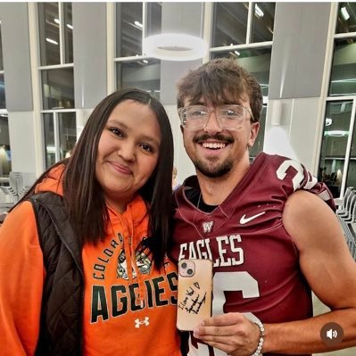WHS 25 |3.6 GPA| RB-LB Utility 4.62 40yd |Baseball| Pitcher-Catcher-Outfield Utility #26 |210 Bench 355 Squat 205 Clean |5’10 170 Follower of Christ✝️ +more⬇️