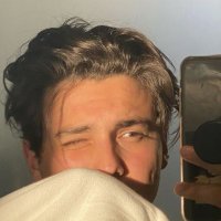 malbec summer ☄️ (@loopdehumbe) 's Twitter Profile