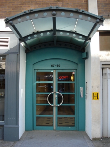 NHNandLondon's profile picture. NATIONAL HOMES NETWORK & LONDON OFFICE.
Tel: 0207 298 0300. http://t.co/B5EGlvcd0A
Win more instructions - Promote your clients properties in Central London.