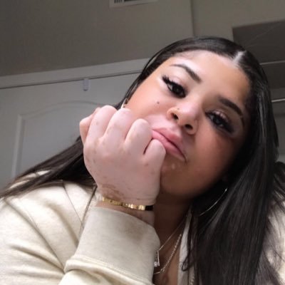 txmlg_'s profile picture. 