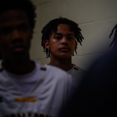 ptw23_'s profile picture. C/O 27︱6’2 165︱Randallstown High School IG:@underra23d
︱LoganJackson156@gmail.com︱Phone: 443-431-3940