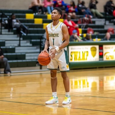 6’0 Guard! /165/ Phone Number: (318)573-0116 GPA:3.3 c/o 2026 Captain Shreve High School 🐊🏀