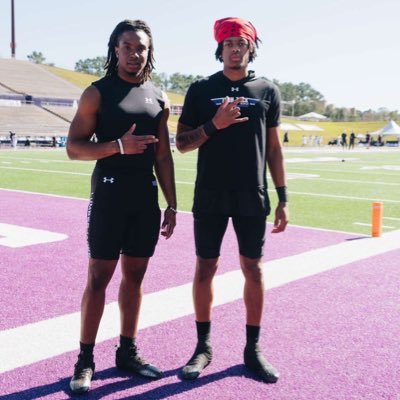 @ciscocollegefb 6’4/ 216 lbs December Grad))