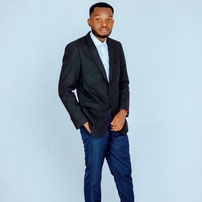 Chelsea š.@yanga sc TZšš°. leo messiš¦š· fanš„
fc Barca fan wizkid fan @vibekings fan