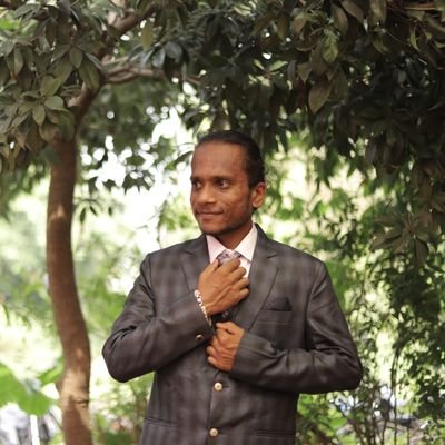Aspiring MERN Stack Developer
Linkedin - https://t.co/Yy6WduzOpz