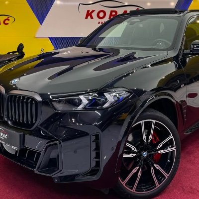 MykolaMelnykX's profile picture. 