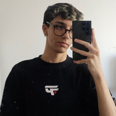 Twink | 8'' 🍆 (20 cm) Vers King looking to play.
All link: https://t.co/E5yjSiFrhI