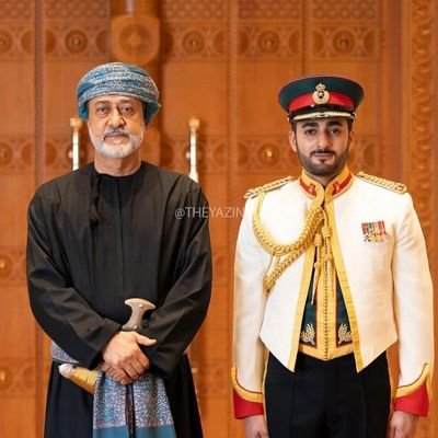 دبلوم التعليم العام مهتم بالقراءه والاطلاع ابحث في القضايا التي تهم المجتمع العماني
للتواصل واتس 99118232