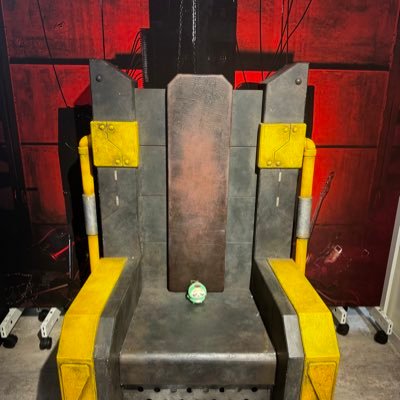 kizuna_1228_ban's profile picture. バンド/lynch.、HAZUKI、Mardelas、電脳ヒメカ /ウイスキー＆ジン好き/ちいかわ（うさぎ、カニちゃん）、リラックマ！ ユニバ＆ディズニー大好き！ /ゲーム→APEX、DBD、スト6 【ゲームは大江戸バンでやってます】