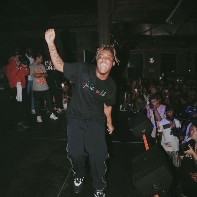 CCFlixDe's profile picture. 