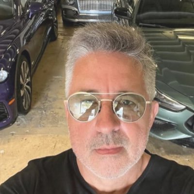 sanderson_69300's profile picture. Writing my own story # 2022