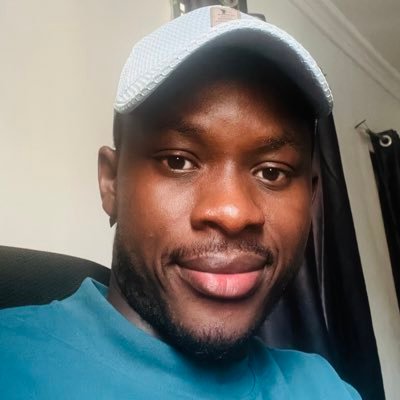 yinkaabeeb's profile picture. Web3 Dev | Technical Writer | Building onchain