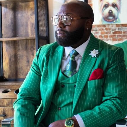 DaleMoncrief's profile picture. Co-Host of Straight Talk No Chaser @stncpodcast
Whiskey and Cigar Enthusiast