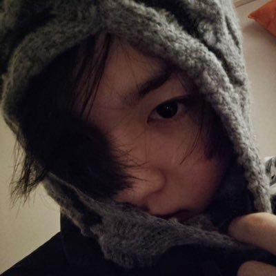 qxeoli's profile picture. 