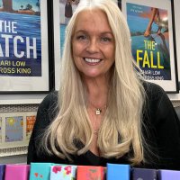 Shari Low Books (@sharilow) 's Twitter Profile