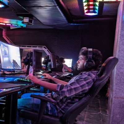 askrohanwhy's profile picture. 