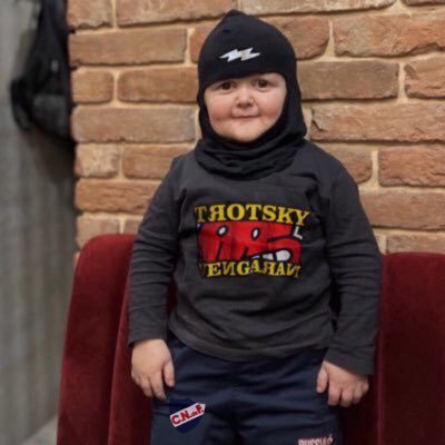 Airee97's profile picture. La Trotsky. el Bolso. la Norteña y el rock como todo llanto.
Experto en olvidarme de las cosas a los 5 minutos.