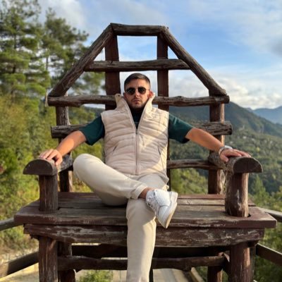 Ebubekir_yaylaa's profile picture. 