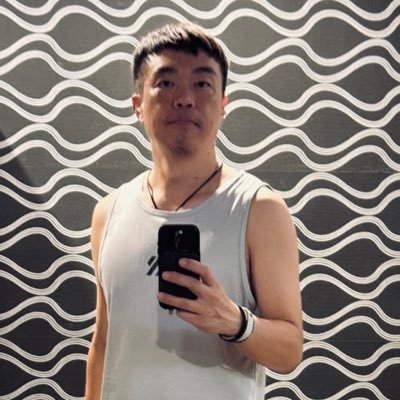 tkai99's profile picture. 175/70/在台北的中年男子/愛爬山/愛愛愛/