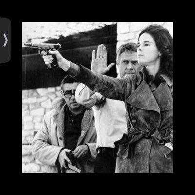 yananananous's profile picture. no