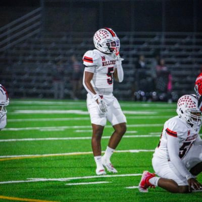Hillcrest HS Dallas tx | 5’10 185 | Class Of 25 LB/ Nickel | 3.5 GPA | Football/Powerlifting/Track |