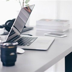 副業で収入を増やすコツを発信中。副業を始めてみたい人に有益な情報を提供。僅かですが現金配布企画もしております♬ 詳細はこちら▶ https://t.co/Rs579Zav3P