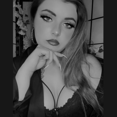 𝐃𝒆𝒊𝒏𝒆 𝐓𝒆𝒖𝒇𝒍𝒊𝒔𝒄𝒉-𝐒üß𝒆 𝑭𝒊𝒏𝒅𝒐𝒎/𝑭𝒆𝒎𝒅𝒐𝒎 𝐇𝒆𝒓𝒓𝒊𝒏😈 𝑩𝒆 𝒎𝒚 𝑮𝒐𝒐𝒅-𝑩𝒐𝒚 🫰🏼 30€ 𝑻𝒓𝒊𝒃𝒖𝒕