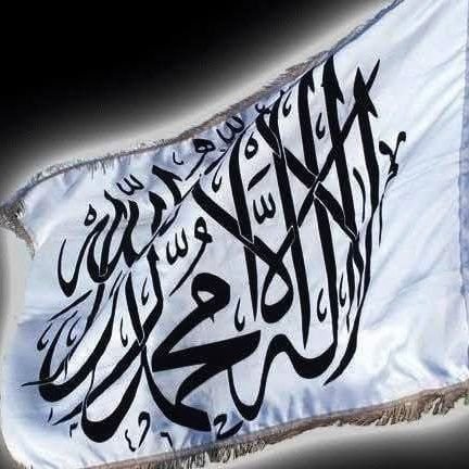 تركنا ثوروتنا لي فقدنا فيها اغلى ناسنا للمنتفعين والمتسلقين واتجهنا للعمل الانساني لاهلنا بالمخيمات السورية والدال على الخير كفاعله مهمتي انشر مآساتهم وشكرا