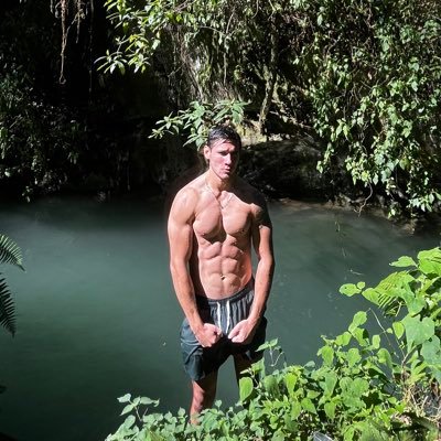 nikoroth10's profile picture. Mamba mentality