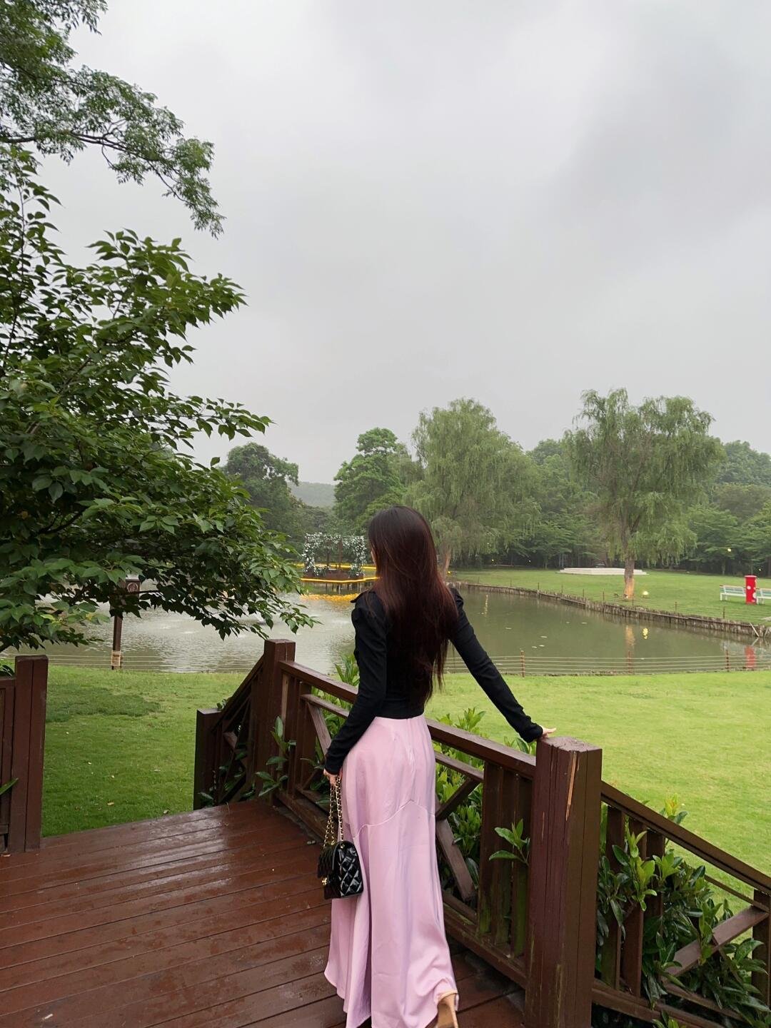 SewtojhH's profile picture. 